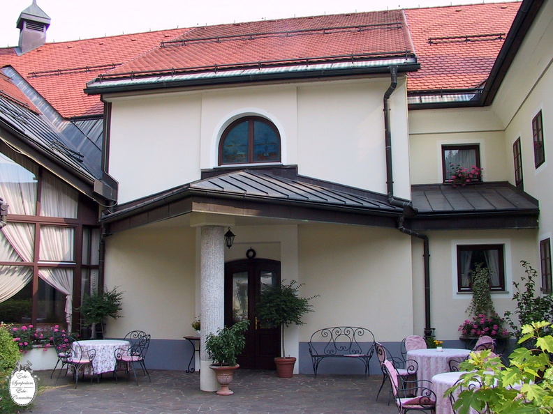 Idrija Kendov Manor door to courtyard upper right windows to room