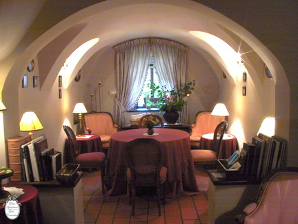 Idrija Kendov Manor lounge
