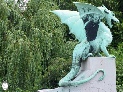 Ljubljana dragon side view